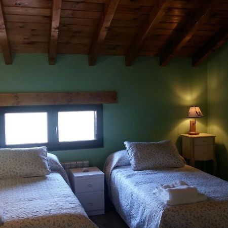Apartamento Turistico Casas De Manuel La Pola de Gordon Kültér fotó