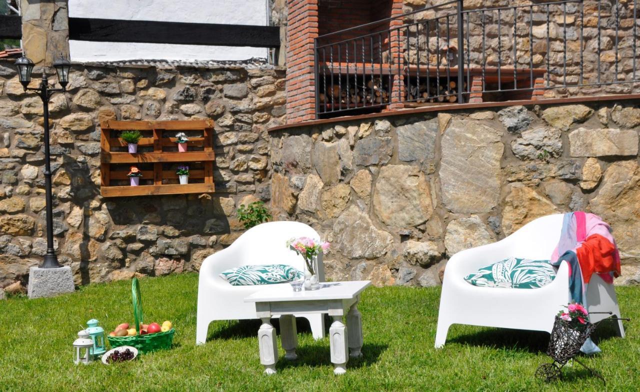 Apartamento Turistico Casas De Manuel La Pola de Gordon Kültér fotó