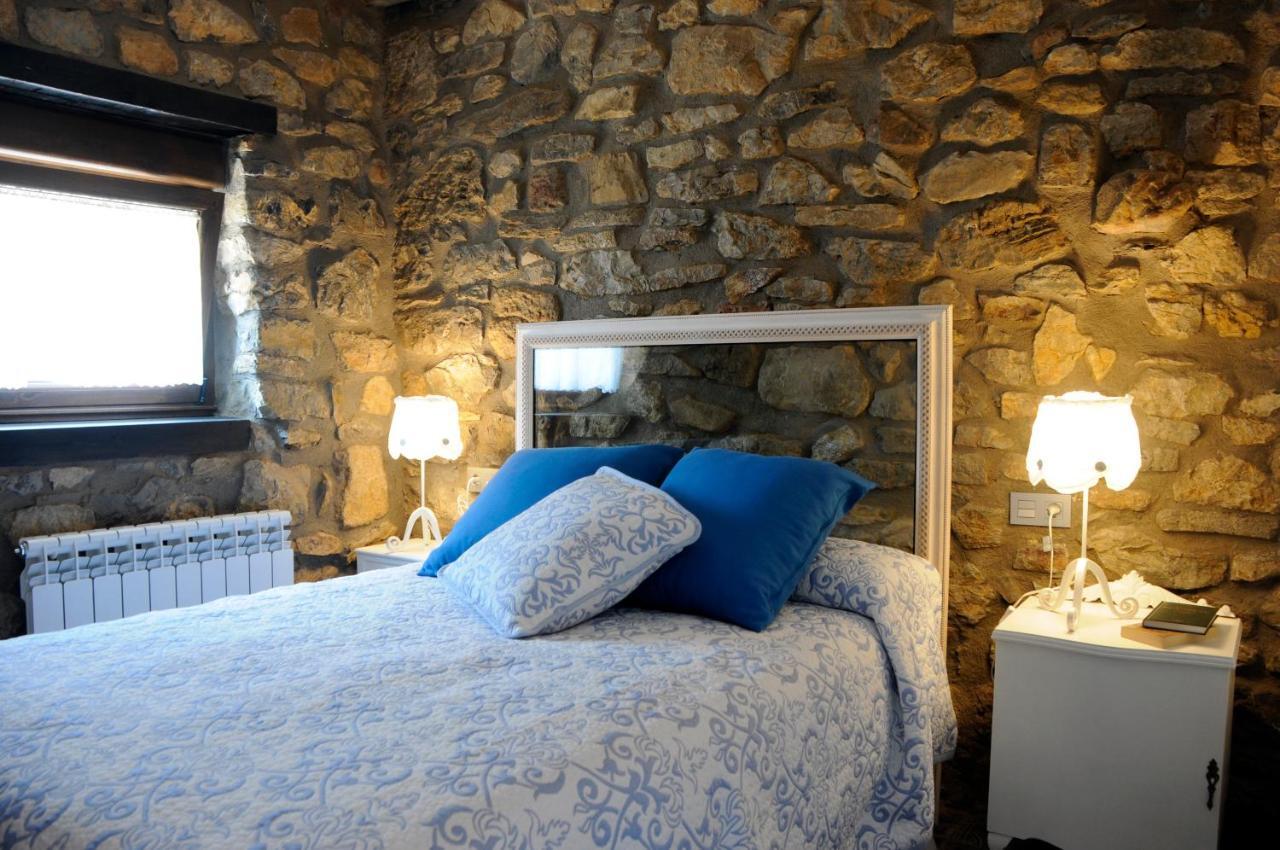 Apartamento Turistico Casas De Manuel La Pola de Gordon Kültér fotó