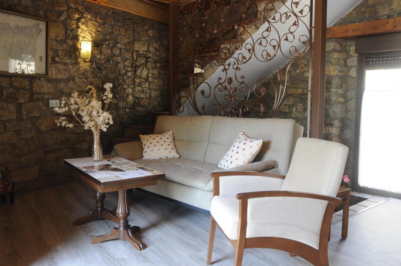 Apartamento Turistico Casas De Manuel La Pola de Gordon Kültér fotó